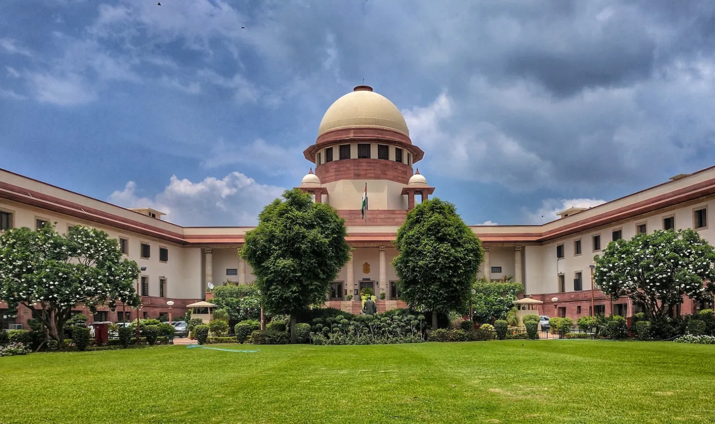 Supreme Court Denies Amazon Relief, Refuses to Lift Stay on ₹340 Crore Damages Order