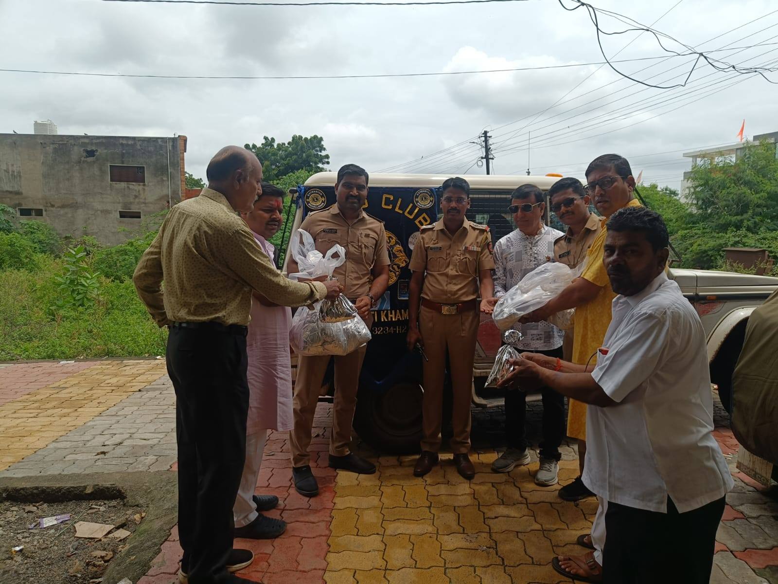 Food Distribution to Police During Ganesh Immersion in Khamgaon