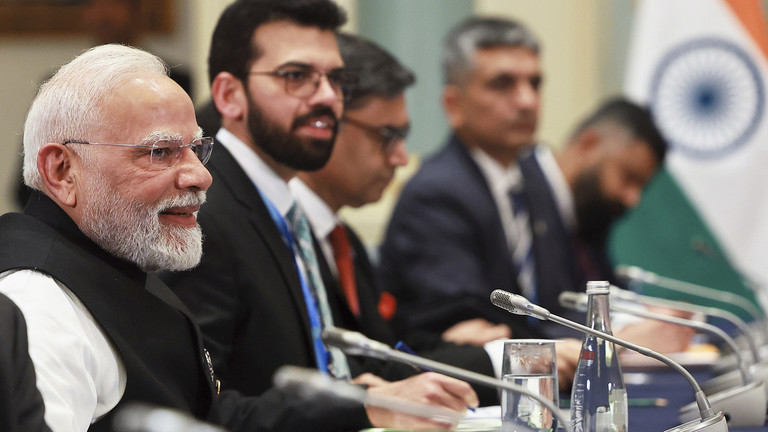 Modi Urges SCO to Reject ‘Double Standards’ in Fight Against Terrorism