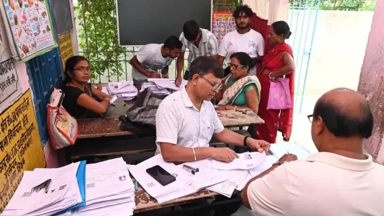 Nearly 30,000 Deleted Voters in Bihar Apply for Re-Entry: Election Commission