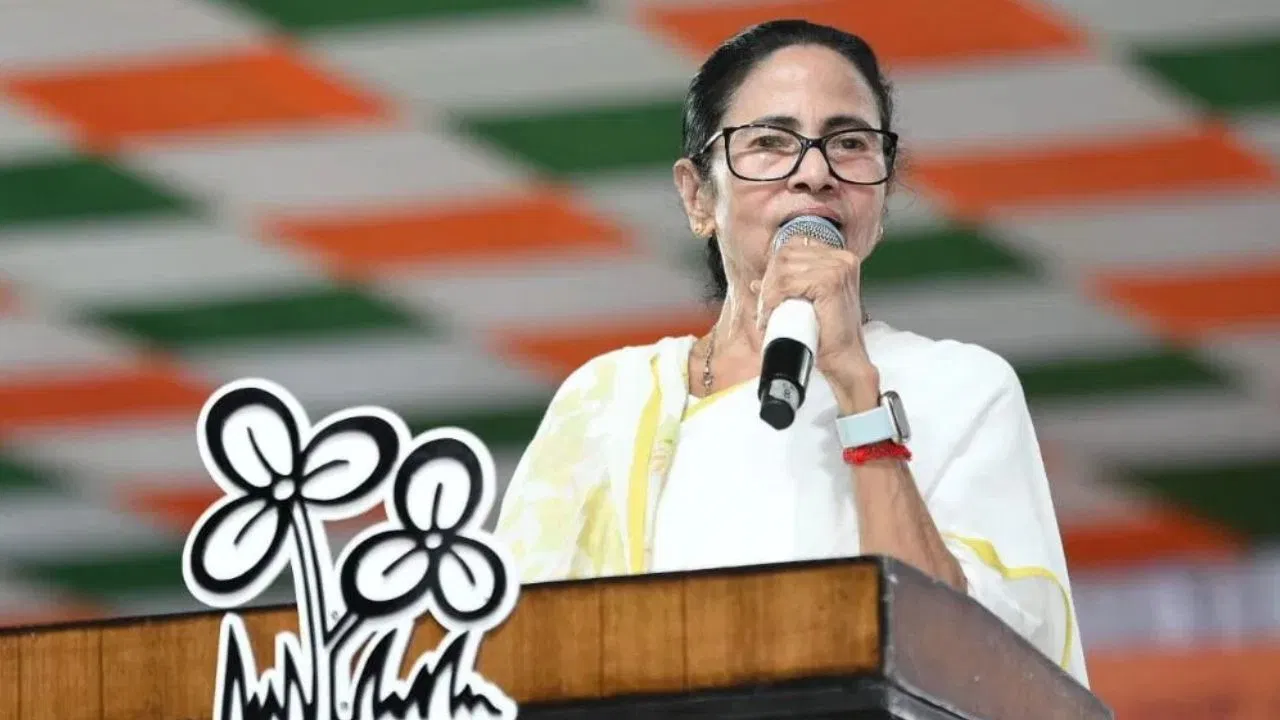 Bengalis Will Lead Bengal, Not Delhi… Mamata Banerjee Attacks Central Government