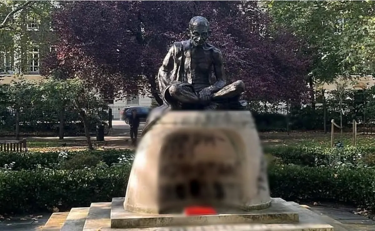 गांधी जयंती से पहले लंदन में महात्मा गांधी की प्रतिमा तोड़ी गई, भारतीय मिशन ने इसे ‘अहिंसा पर हमला’ बताया