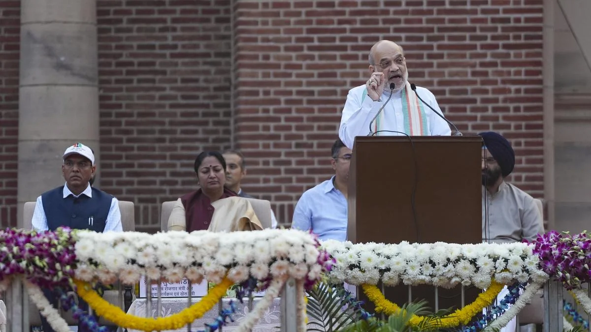 Amit Shah Slams Congress for ‘Disrespecting’ Sardar Patel, Highlights His Monumental Role in Uniting India