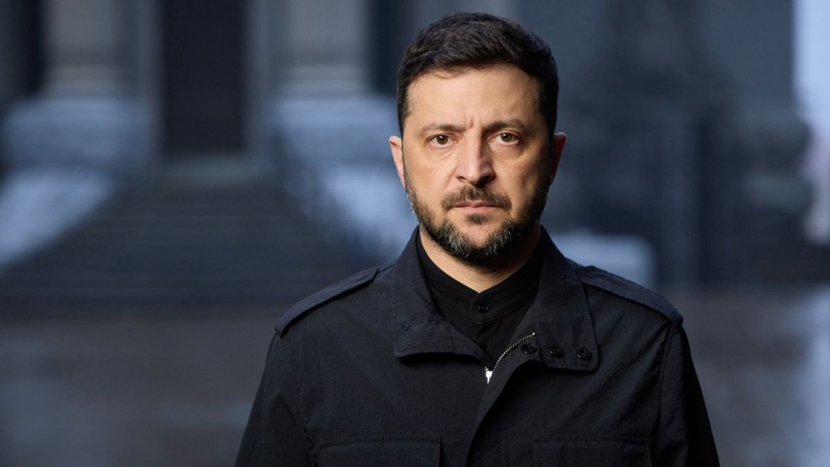 Zelensky Vows He Will Not Betray Ukraine Despite Pressure from US Peace Plan