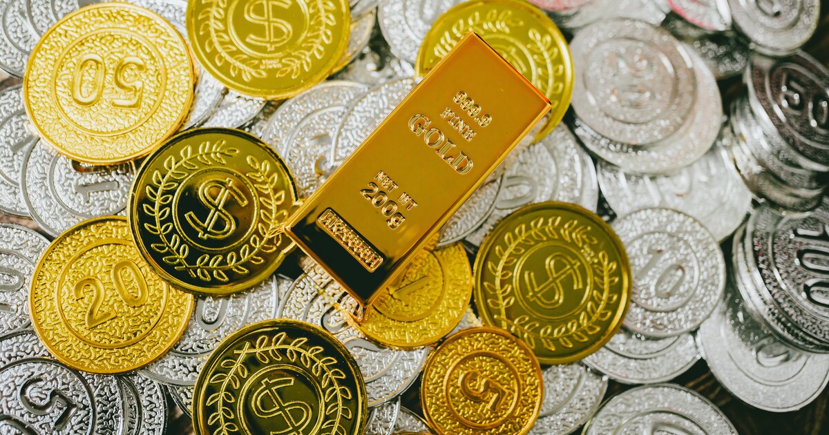 Gold Rates Drop Today After Two Days of Gains; Silver Prices Also Decline