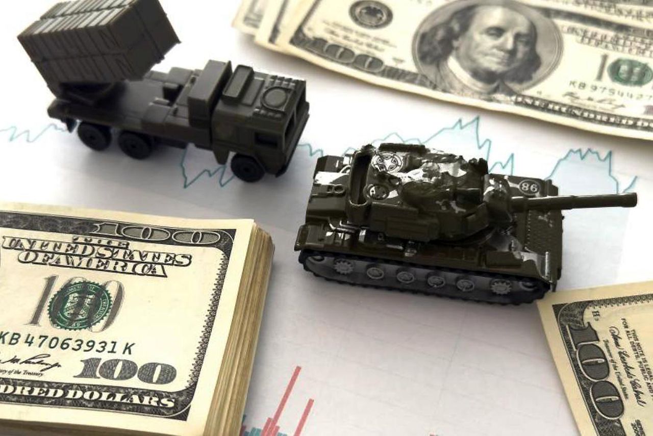 India Climbs to 5th Spot Among World’s Biggest Military Spenders $92.1 Billion in 2025; Pakistan Ranks 31st at $11.9 Billion