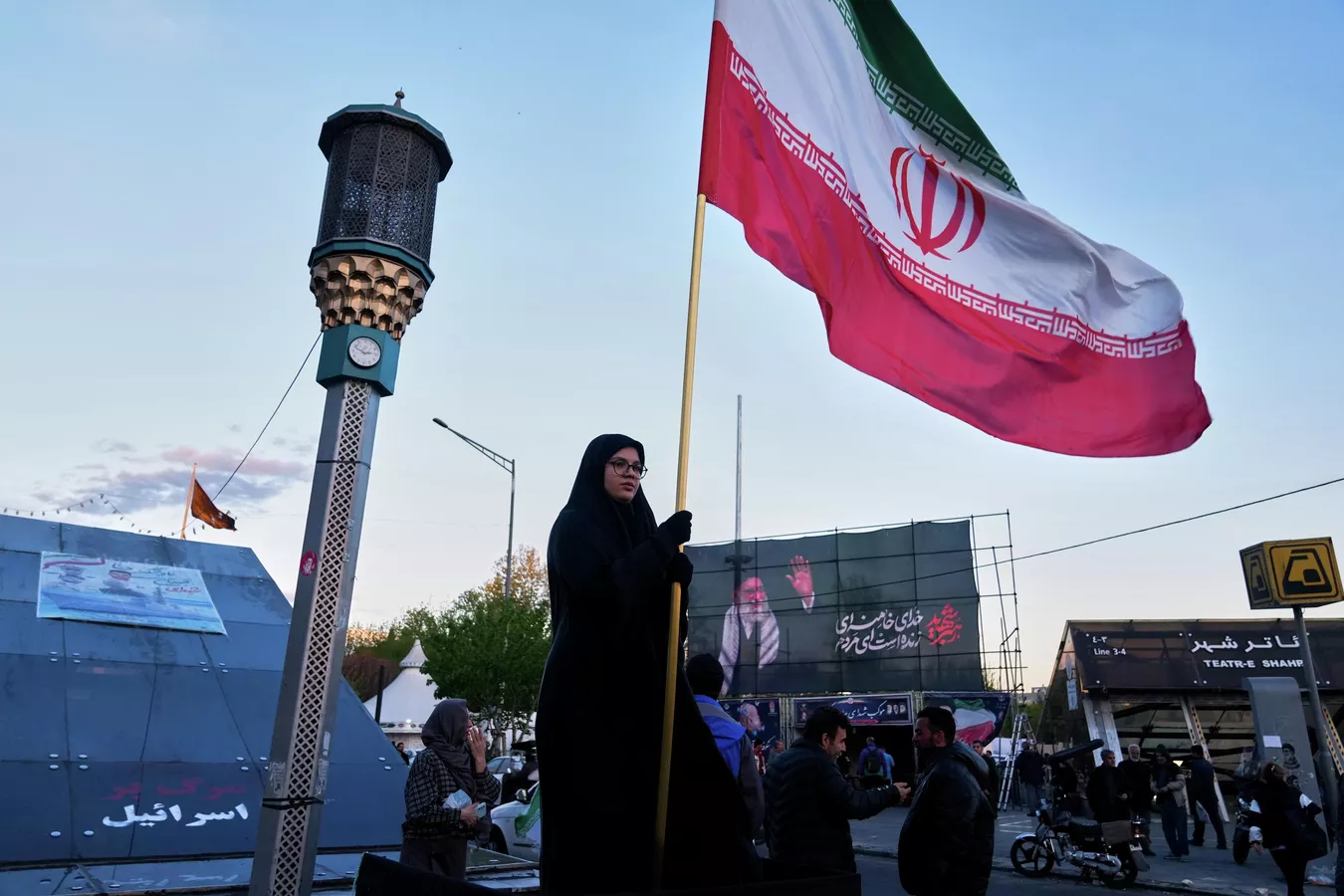 Iran’s Foreign Ministry Speaks Out After U.S. Strikes Hit Southern Territory