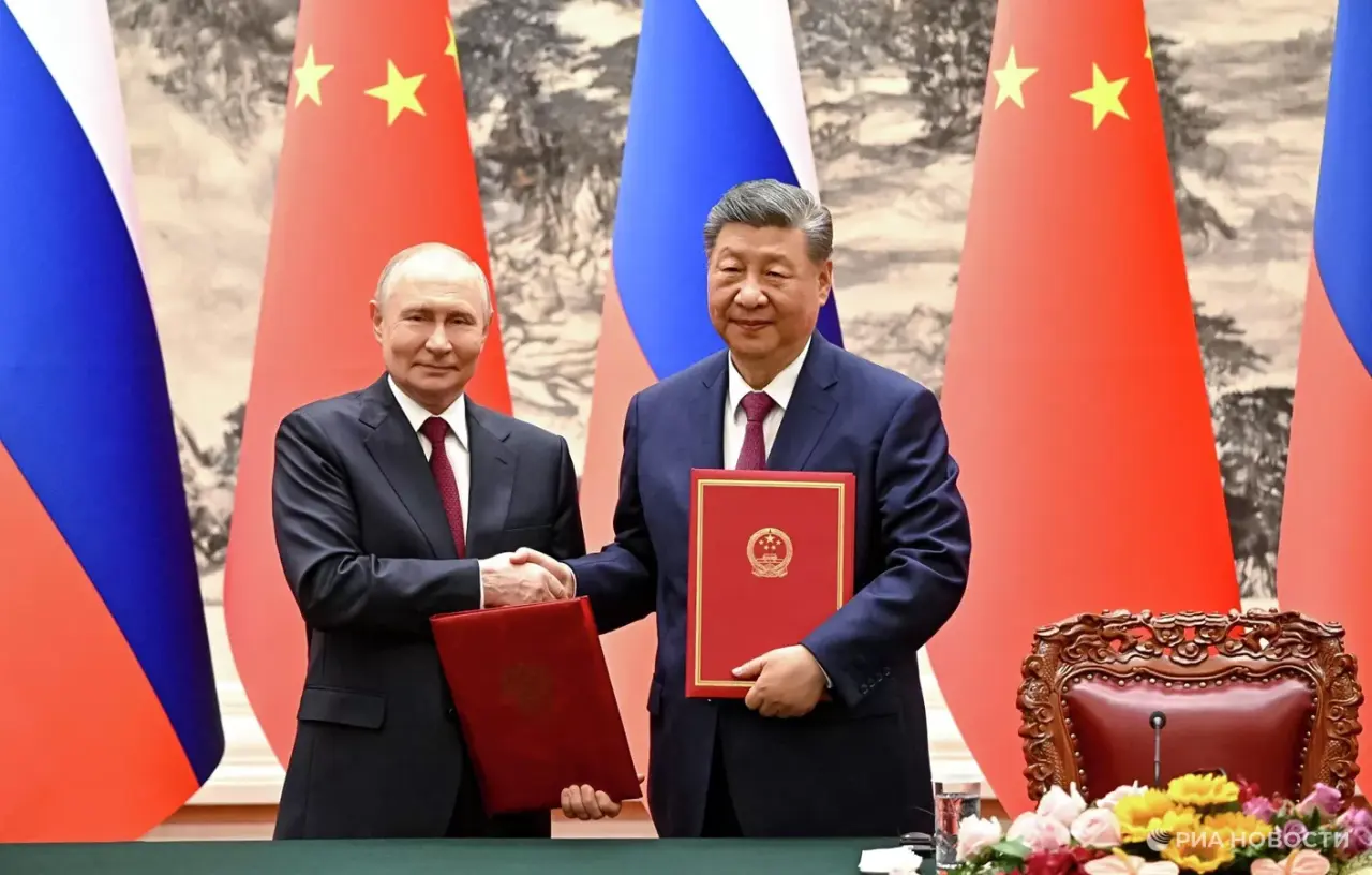 Russia and China Jointly Call for Tackling the Root Causes Behind the Ukraine Crisis