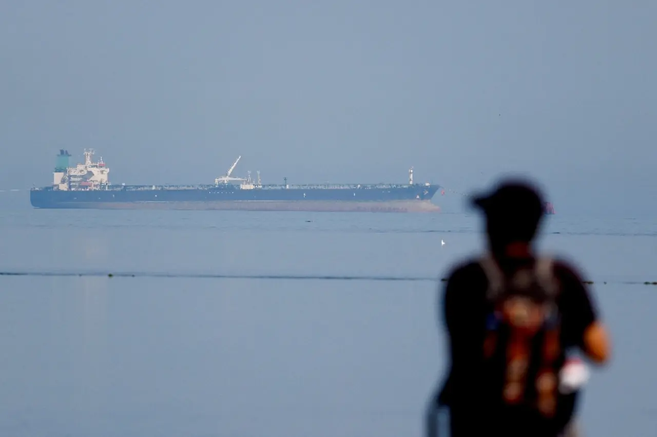 Washington Grants Another 30-Day Russian Oil Lifeline; Here’s Why It Matters for India