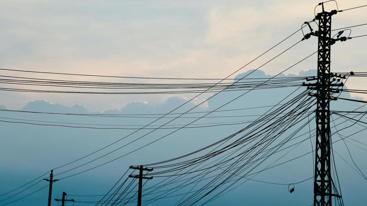 Kazakhstan to Cut Off Russian Power Imports Completely by 2027