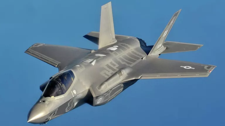 Six US Fighter Jets Strike Four Targets Deep Inside Iran