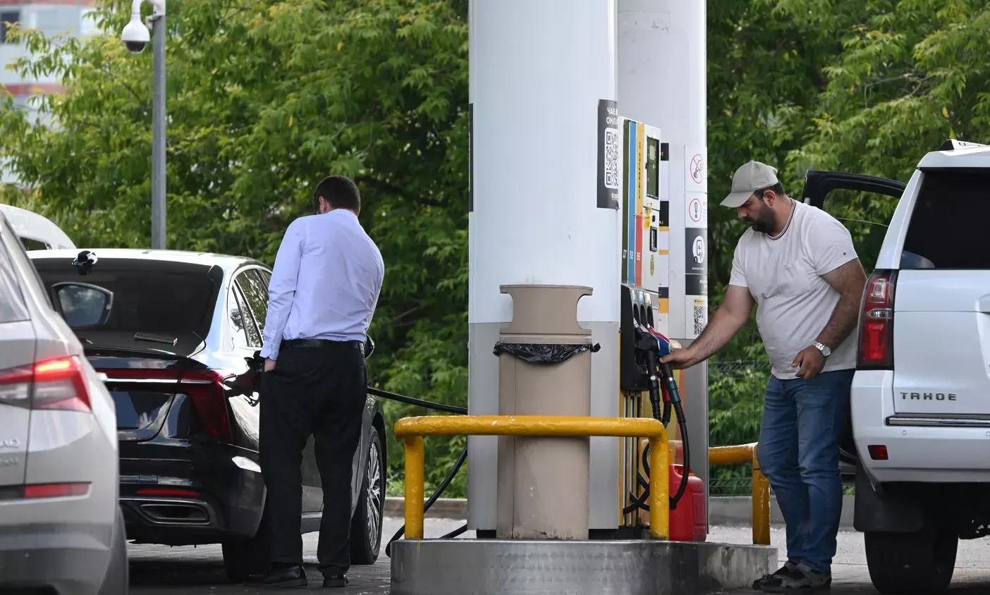 Russia’s Government Keeps a Tight Watch on Fuel Prices and Supply Across the Country