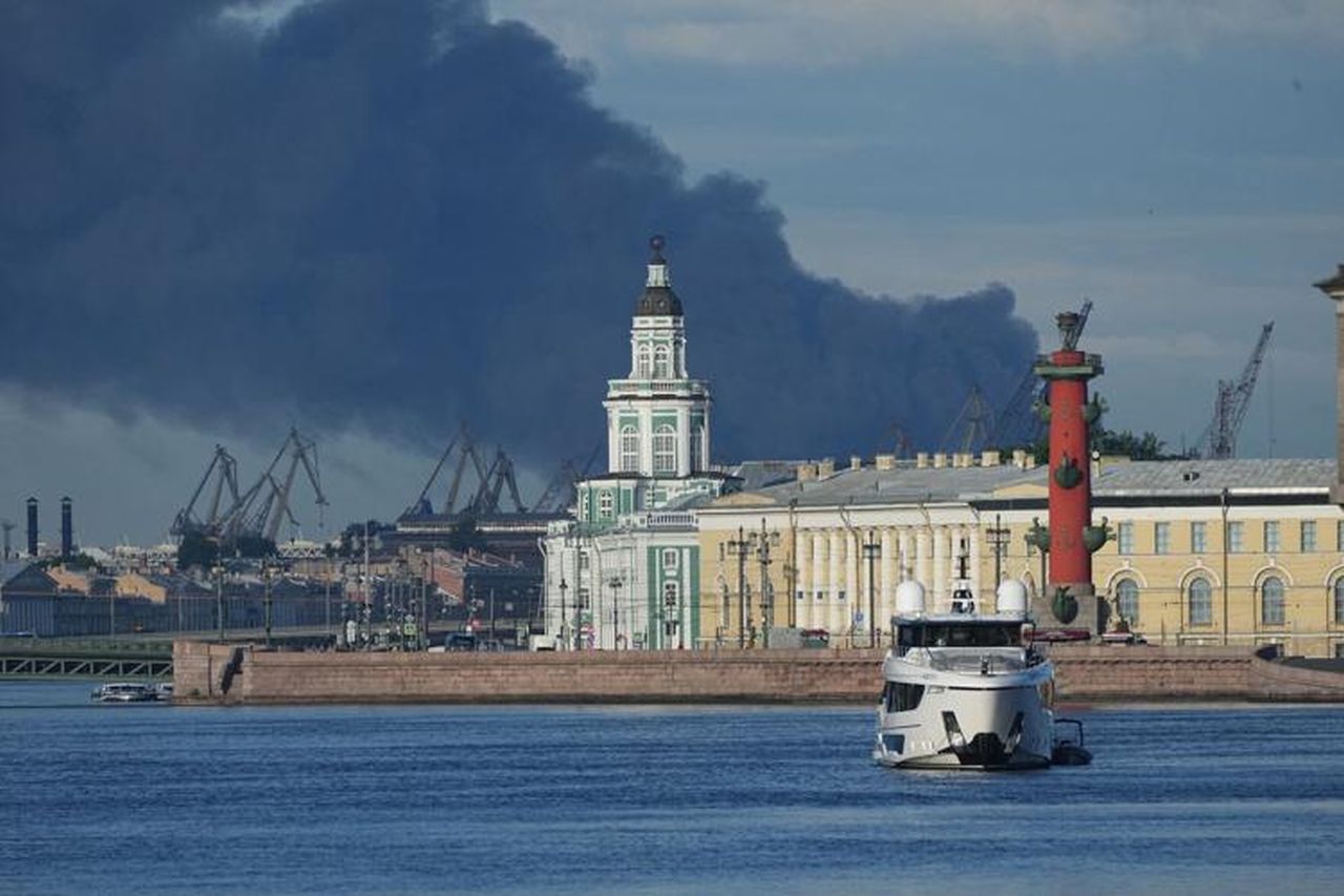 Putin’s Hometown of St. Petersburg Targeted by Ukrainian Drones