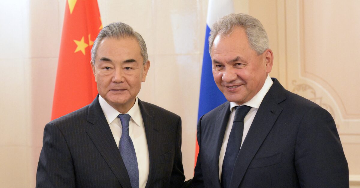 Russia Pushes BRICS to Build Emergency Response Mechanisms, Shoigu Meets Wang Yi in New Delhi