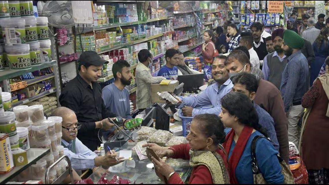 Edible oil prices may stay high even after onion rates cool