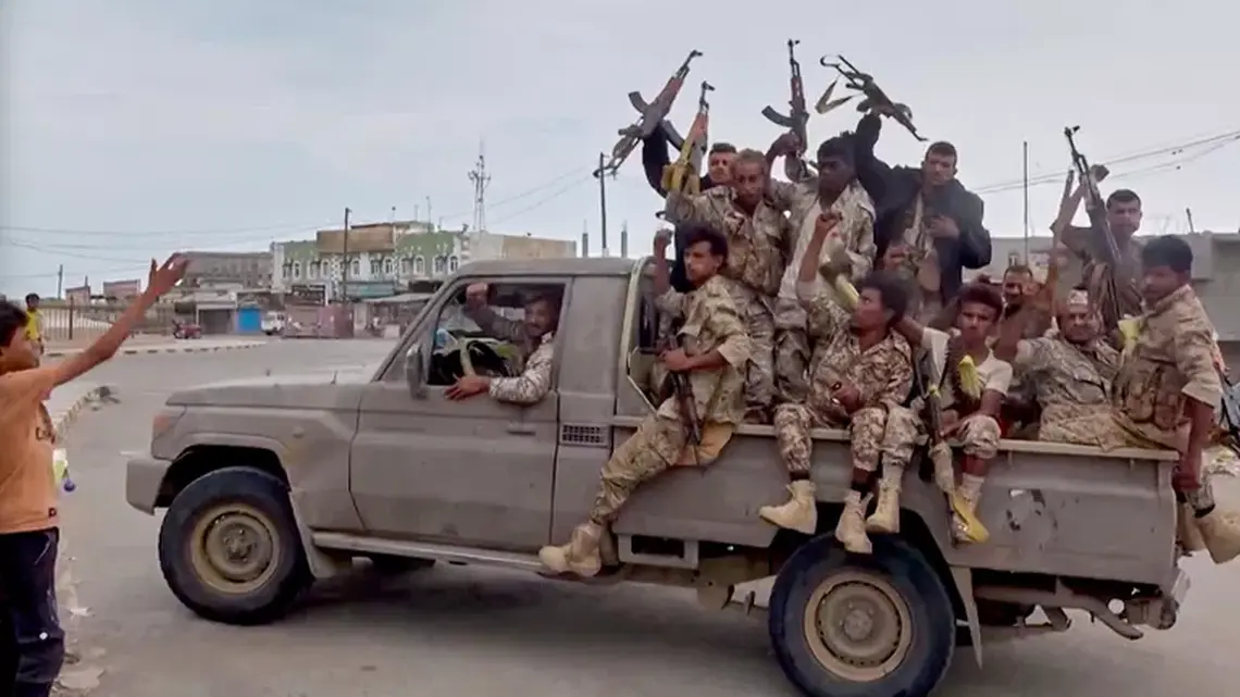 Houthi Rebels Dismiss Yemen Government’s Coastal City Claims