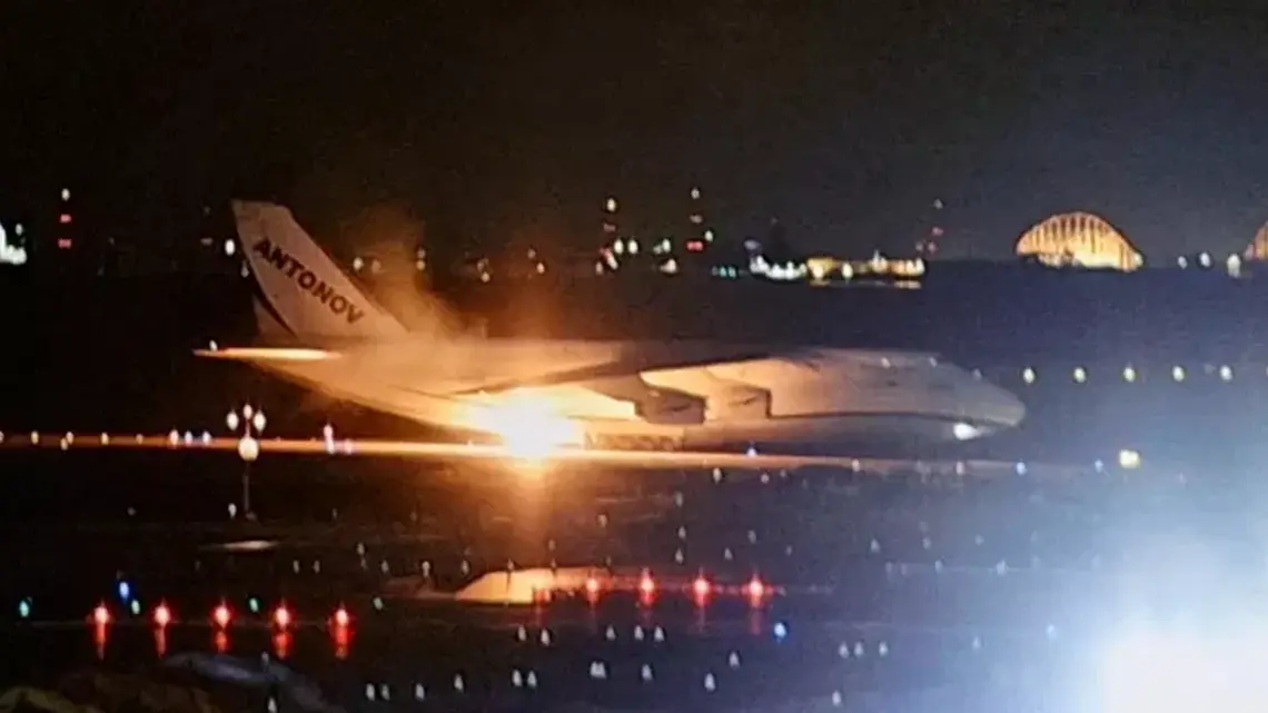 Ukrainian An-124 Cargo Plane Catches Fire While Landing in Japan